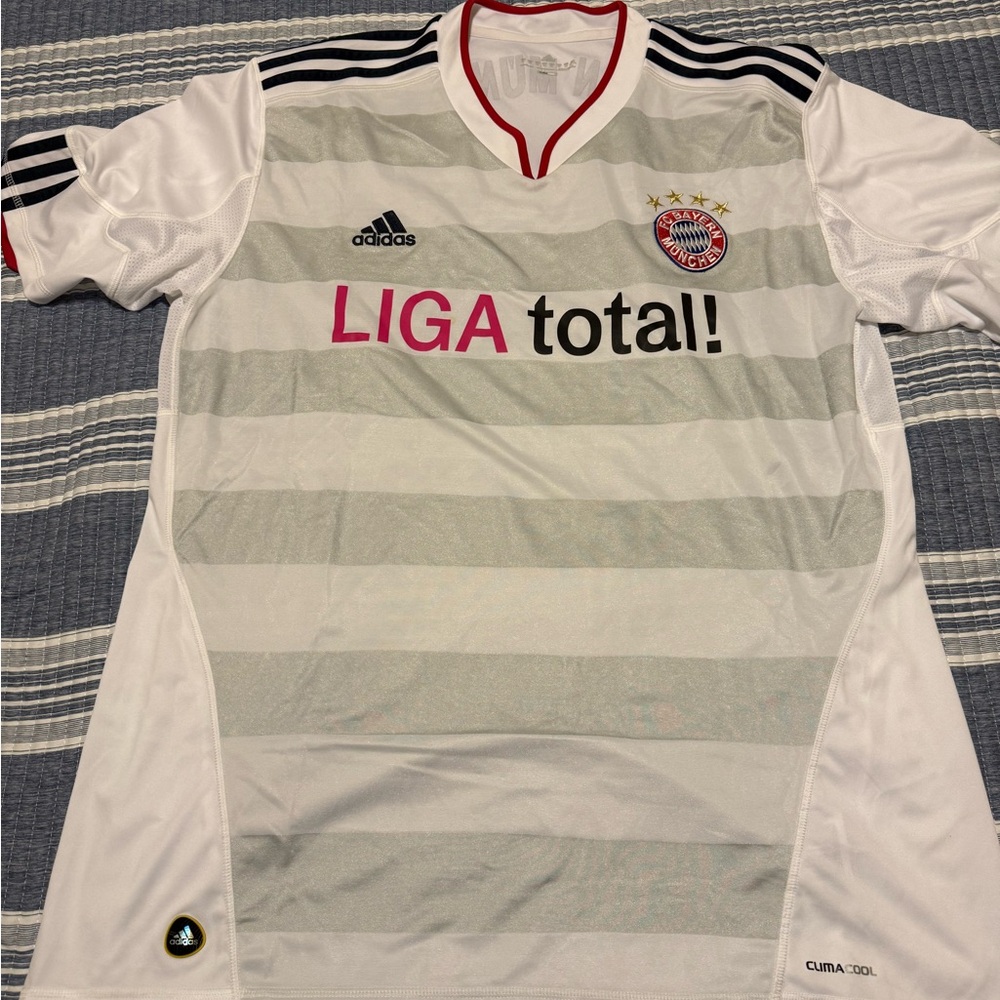 Bayern Munich Jersey - 2XL